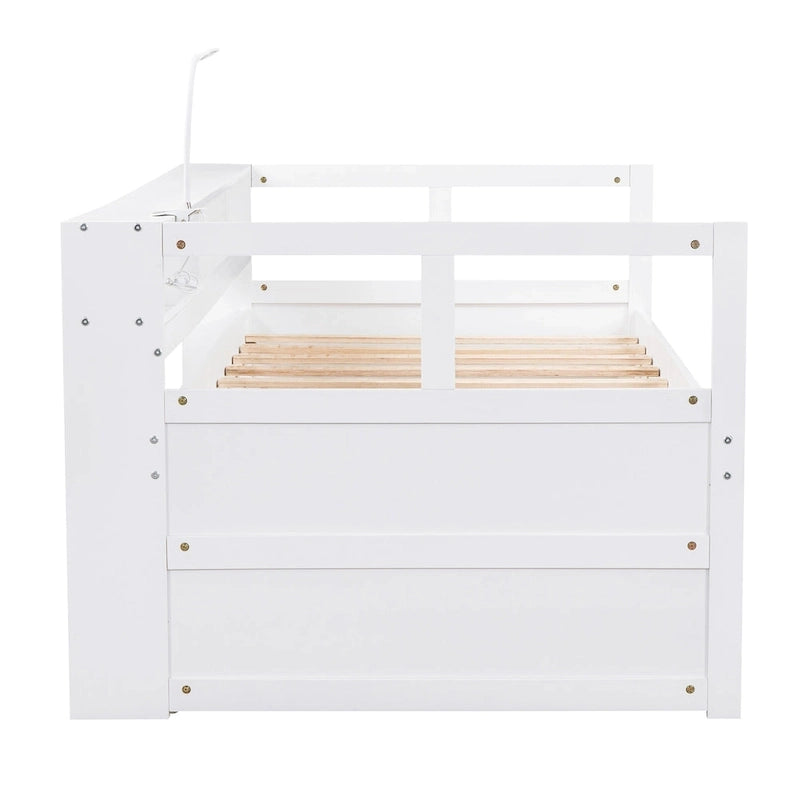 Lit de repos avec lits gigognes, étagères et ports USB