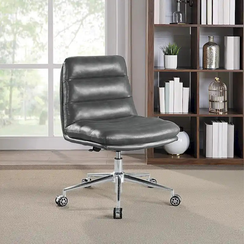 Swivel Office Chair in Faux Leather